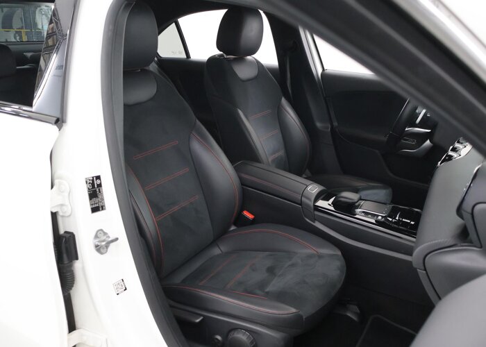 Mercedes-Benz A-Klasse 180 AMG Line