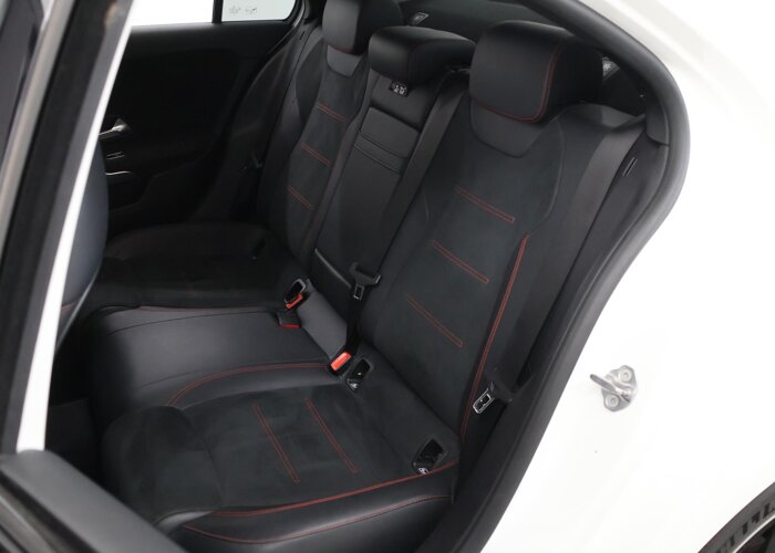 Mercedes-Benz A-Klasse 180 AMG Line