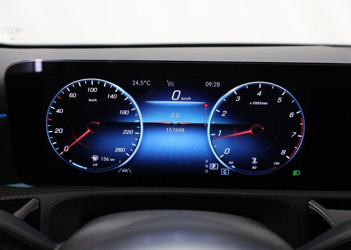 Mercedes-Benz A-Klasse 180 AMG Line
