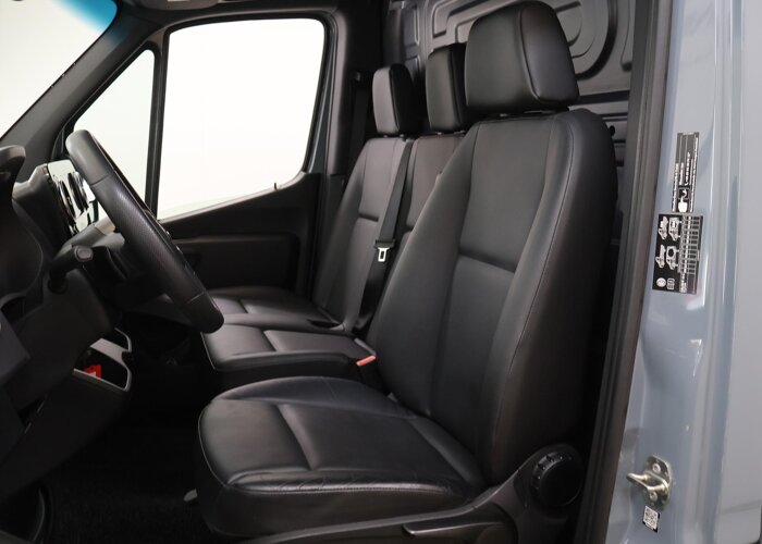 Mercedes-Benz Sprinter 317 CDI L2 H2 Pro