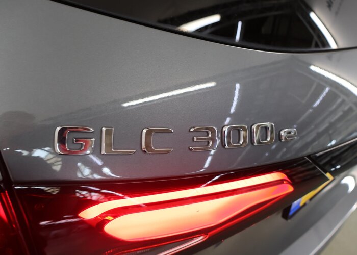 Mercedes-Benz GLC 300e 4MATIC AMG Line