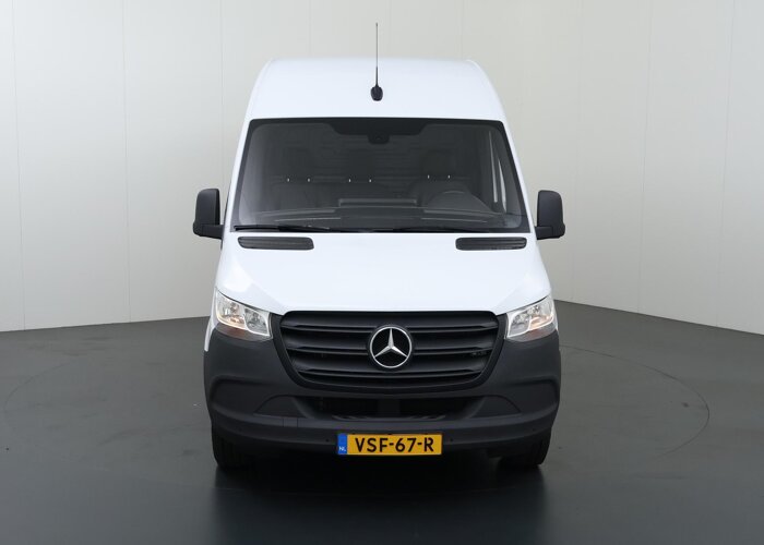Mercedes-Benz Sprinter 311 CDI L2 H2 RWD