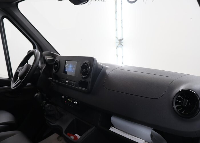 Mercedes-Benz Sprinter 311 CDI L2 H2 RWD