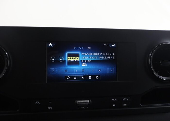 Mercedes-Benz Sprinter 311 CDI L2 H2 RWD