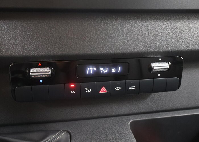 Mercedes-Benz Sprinter 311 CDI L2 H2 RWD