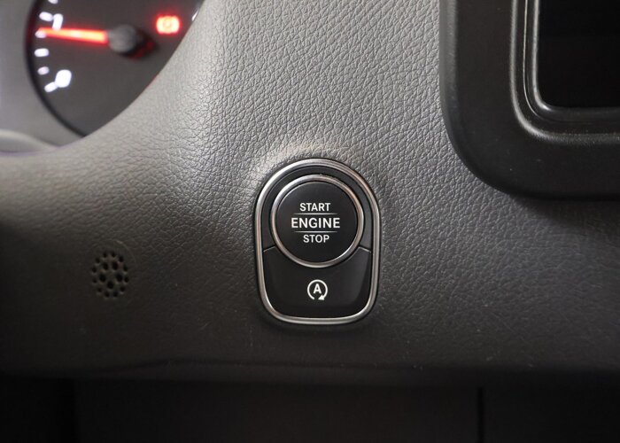 Mercedes-Benz Sprinter 311 CDI L2 H2 RWD