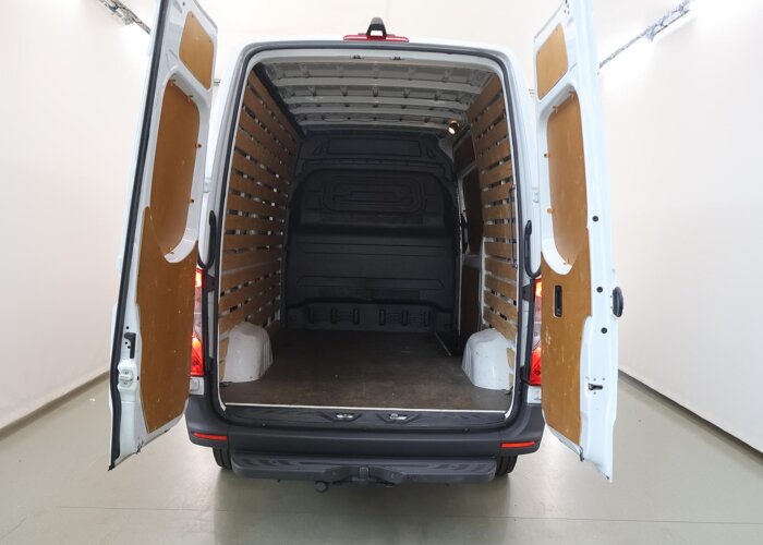Mercedes-Benz Sprinter 311 CDI L2 H2 RWD
