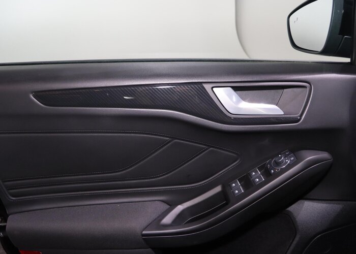 Ford FOCUS Wagon 1.0 EcoBoost Hybrid ST Line X