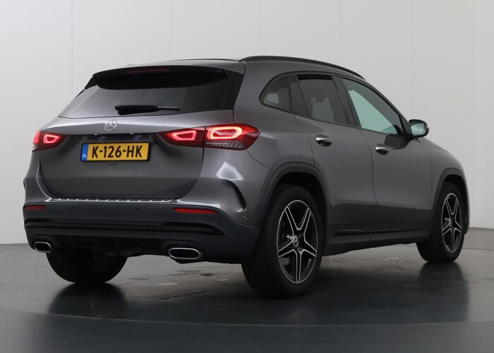 Mercedes-Benz GLA 200 Business Solution AMG