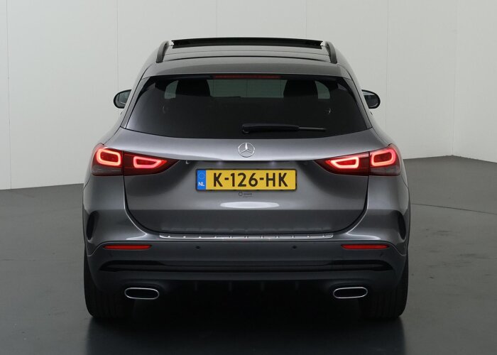Mercedes-Benz GLA 200 Business Solution AMG
