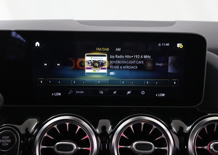 Mercedes-Benz GLA 200 Business Solution AMG