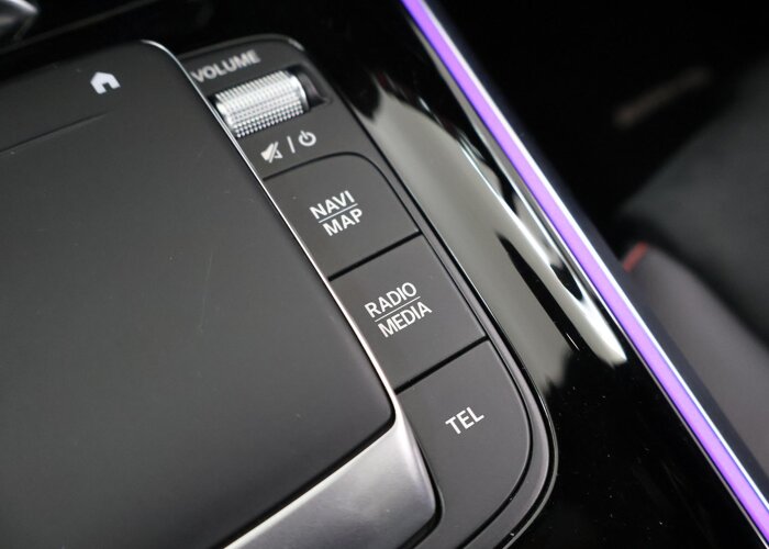 Mercedes-Benz GLA 200 Business Solution AMG