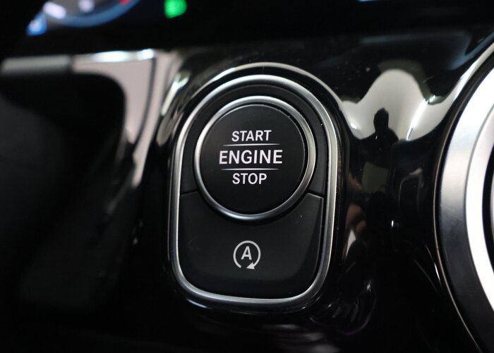 Mercedes-Benz GLA 200 Business Solution AMG
