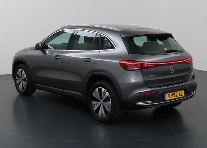 Mercedes-Benz EQA 250 Business Solution Luxury 67 kWh