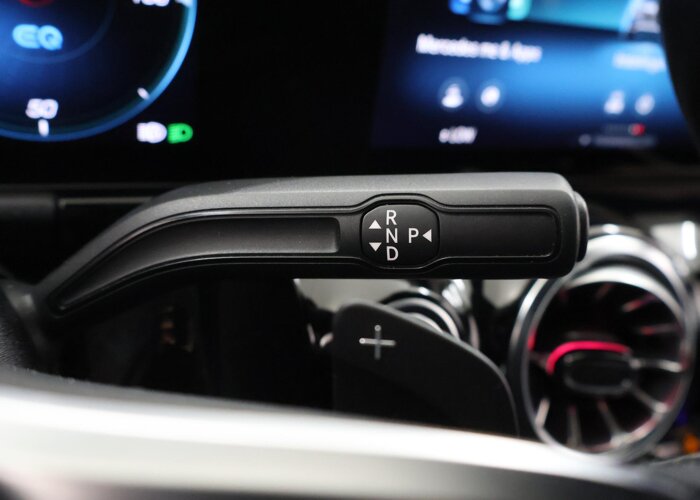 Mercedes-Benz EQA 250 Business Solution Luxury 67 kWh