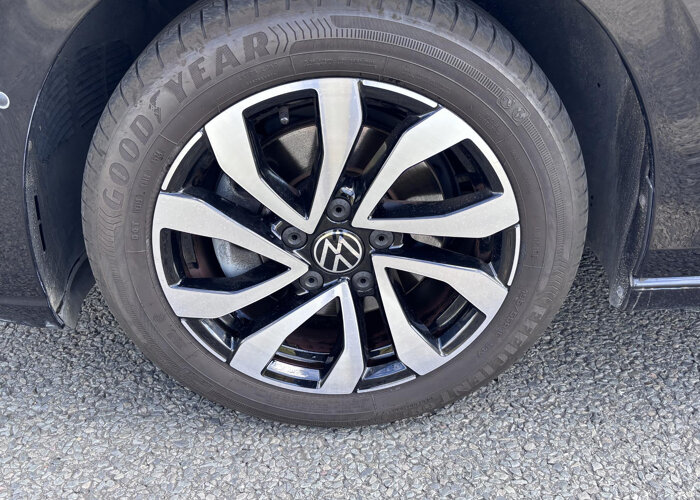 Volkswagen Golf 1.5 TSI Active
