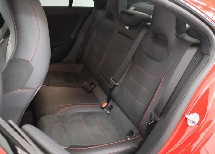 Mercedes-Benz CLA-Klasse 200 Business Solution AMG