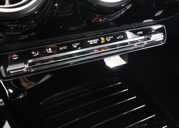 Mercedes-Benz CLA-Klasse 200 Business Solution AMG