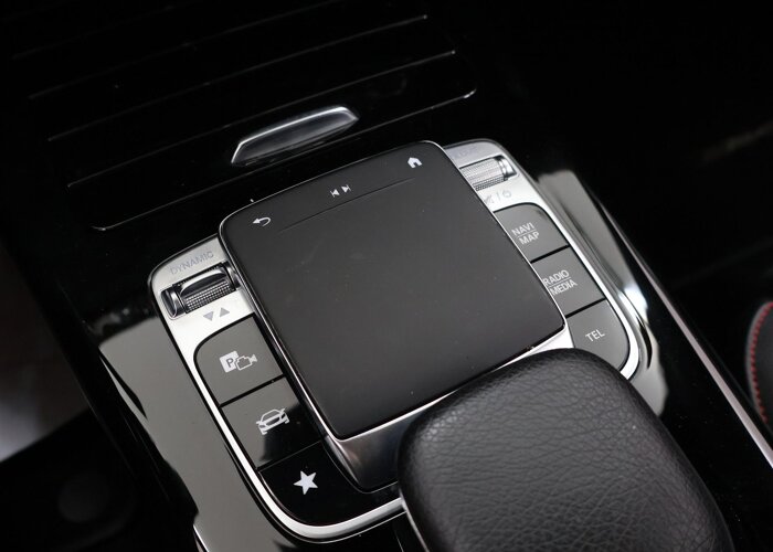 Mercedes-Benz CLA-Klasse 200 Business Solution AMG