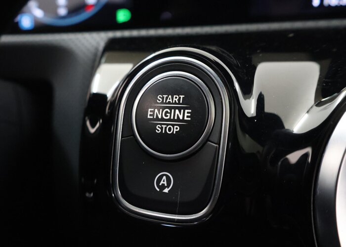 Mercedes-Benz CLA-Klasse 200 Business Solution AMG