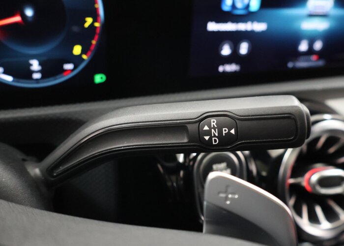 Mercedes-Benz CLA-Klasse 200 Business Solution AMG