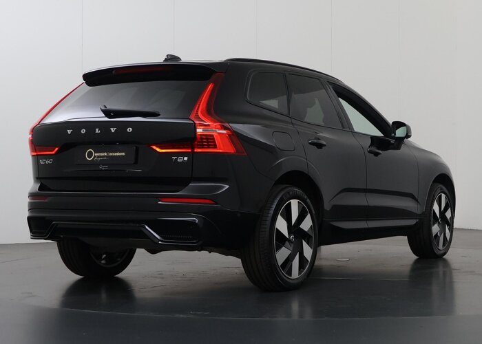Volvo XC60 2.0 T8 Plug-in hybrid AWD Plus Dark
