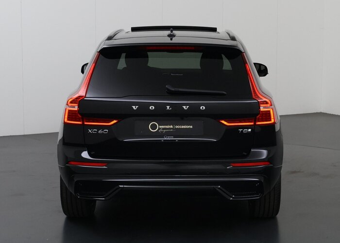 Volvo XC60 2.0 T8 Plug-in hybrid AWD Plus Dark