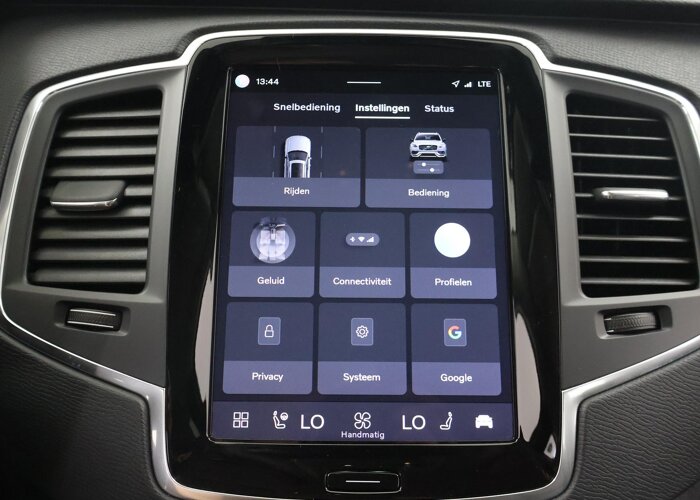 Volvo XC90 2.0 T8 Recharge AWD Core Bright