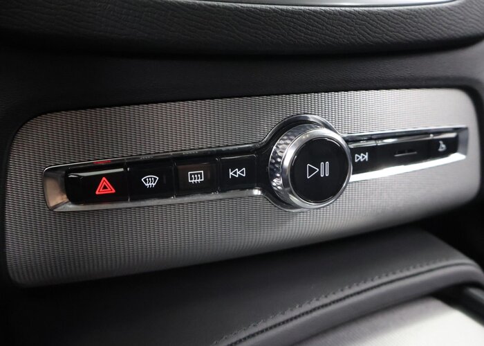 Volvo XC90 2.0 T8 Recharge AWD Core Bright