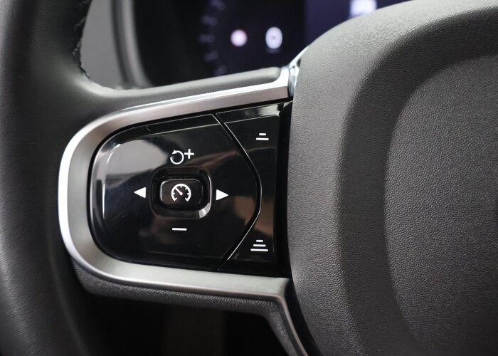 Volvo XC90 2.0 T8 Recharge AWD Core Bright