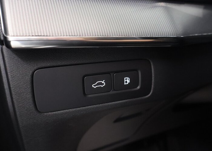 Volvo XC90 2.0 T8 Recharge AWD Core Bright