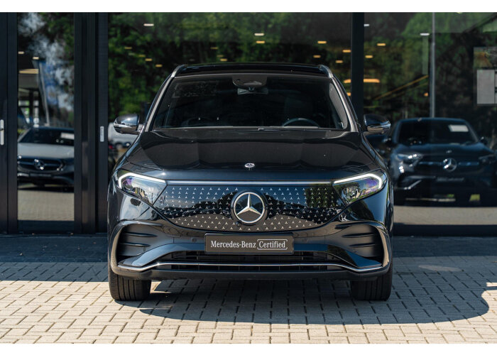 Mercedes-Benz EQA 300 4MATIC AMG Line 67 kWh