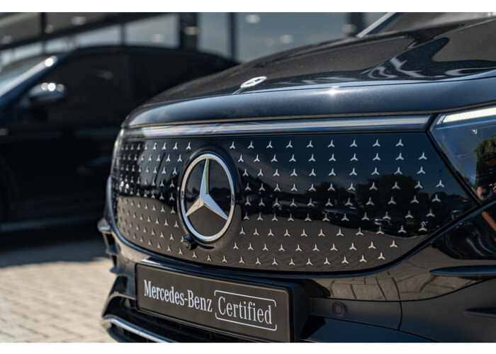 Mercedes-Benz EQA 300 4MATIC AMG Line 67 kWh