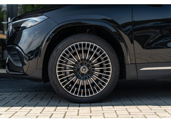 Mercedes-Benz EQA 300 4MATIC AMG Line 67 kWh