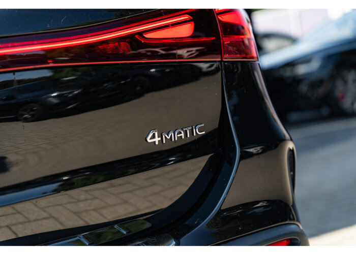 Mercedes-Benz EQA 300 4MATIC AMG Line 67 kWh