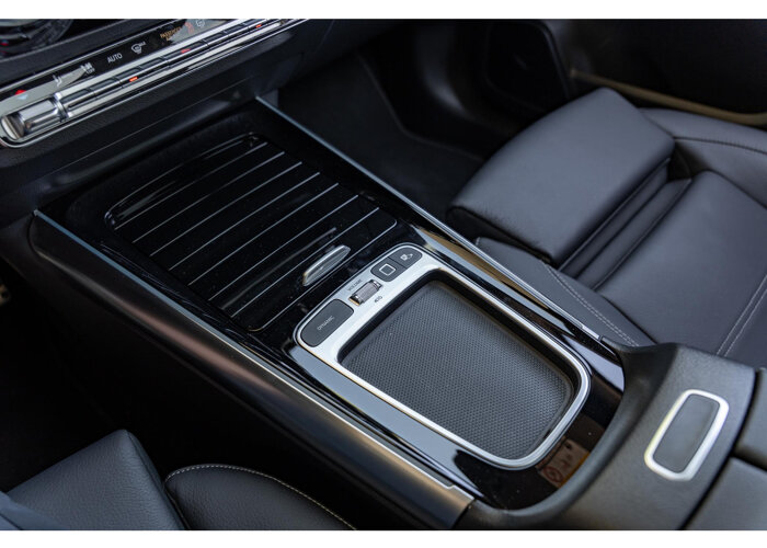 Mercedes-Benz EQA 300 4MATIC AMG Line 67 kWh
