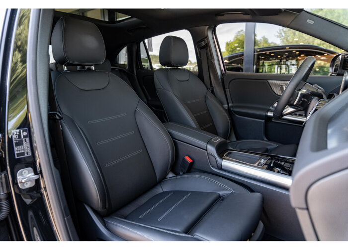 Mercedes-Benz EQA 300 4MATIC AMG Line 67 kWh