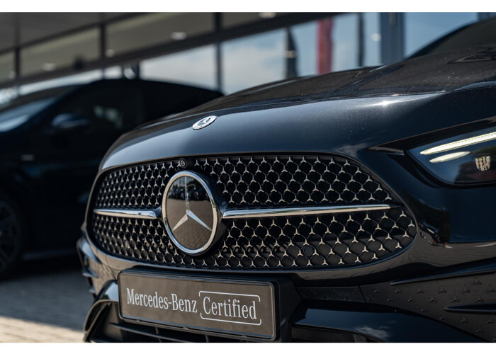 Mercedes-Benz CLE Coupé 300 e AMG Line