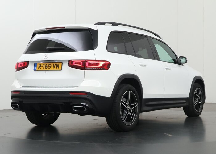 Mercedes-Benz GLB 180 AMG Line