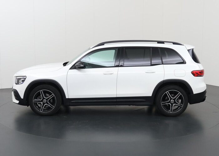Mercedes-Benz GLB 180 AMG Line