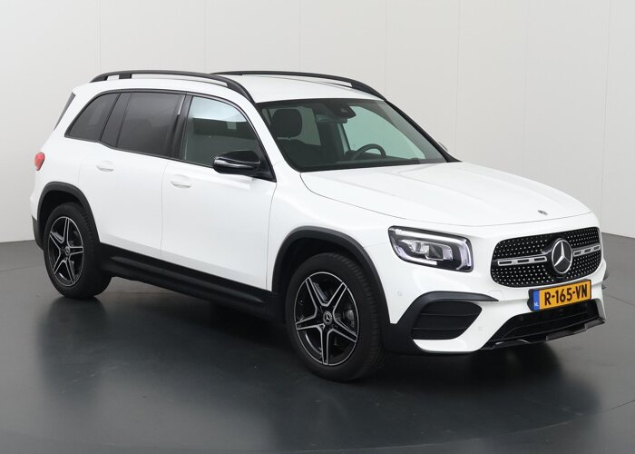 Mercedes-Benz GLB 180 AMG Line
