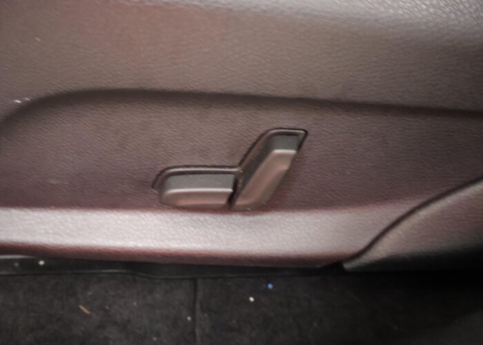 Mercedes-Benz GLC 200 Business Solution Limited