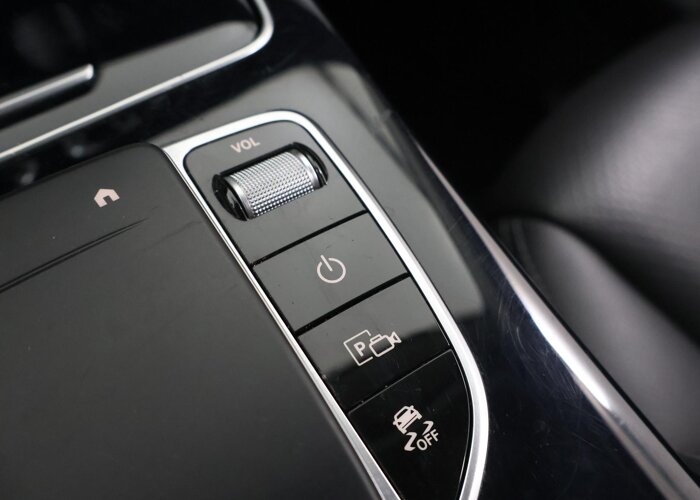 Mercedes-Benz GLC 200 Business Solution Limited