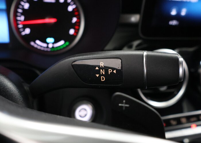 Mercedes-Benz GLC 200 Business Solution Limited