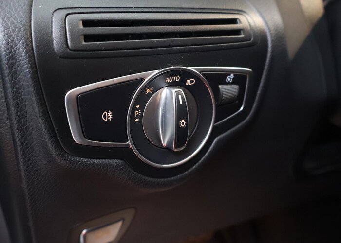 Mercedes-Benz GLC 200 Business Solution Limited