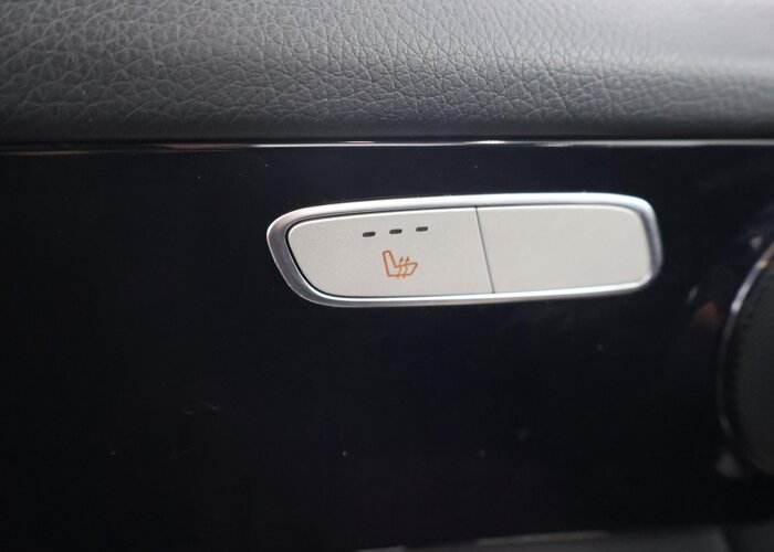 Mercedes-Benz GLC 200 Business Solution Limited