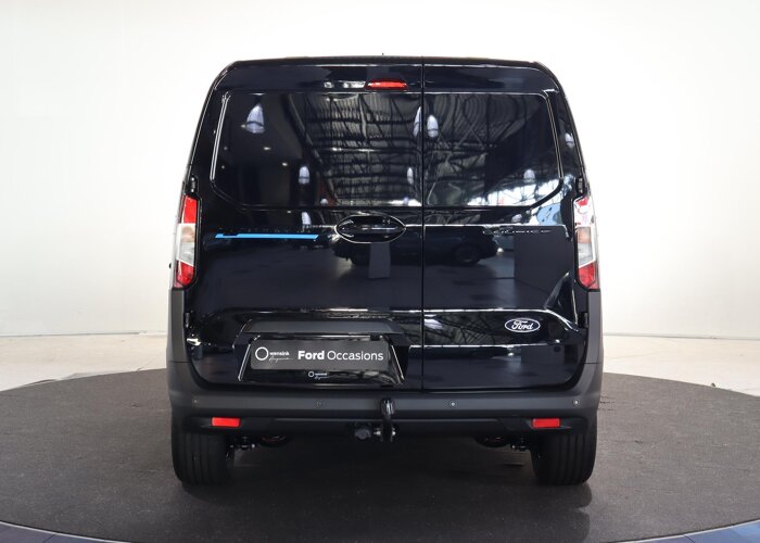 Ford E-Transit Courier Limited 46 kWh 136pk!