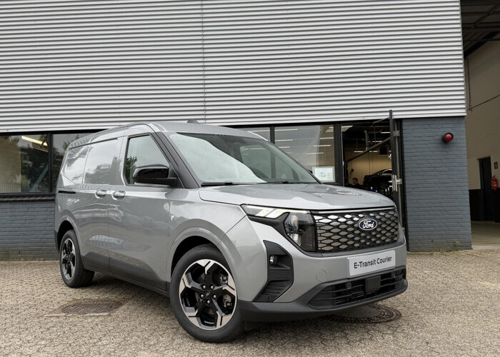 Ford E-Transit Courier Limited 46 kWh