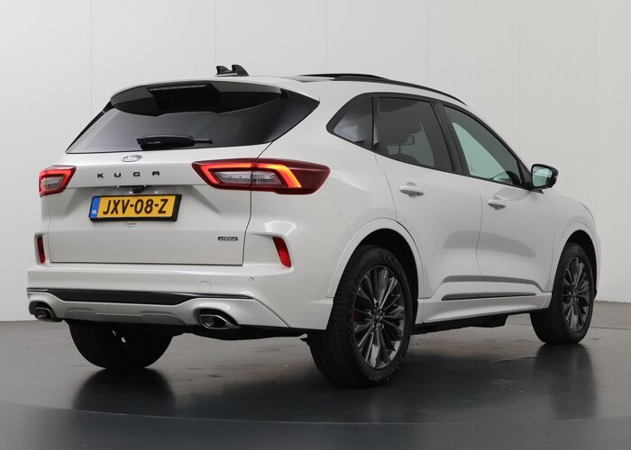 Ford Kuga 2.5 PHEV Sound Edition