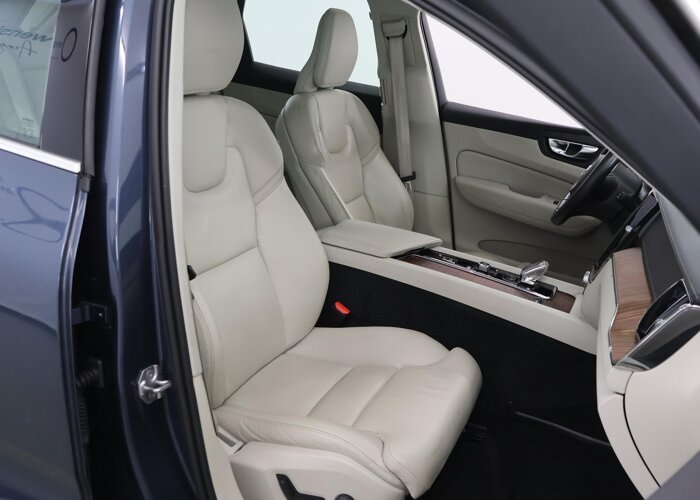 Volvo XC60 2.0 T8 Twin Engine AWD Inscription
